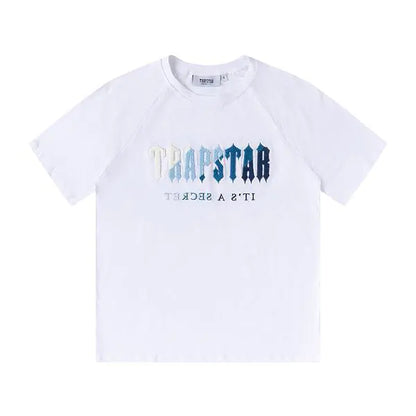 Trapstar T-Shirt + Shorts