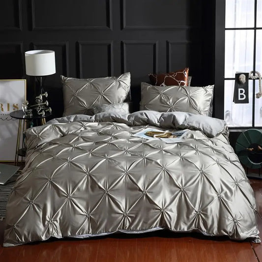 Silk Bedding Exclusive Set Solus™