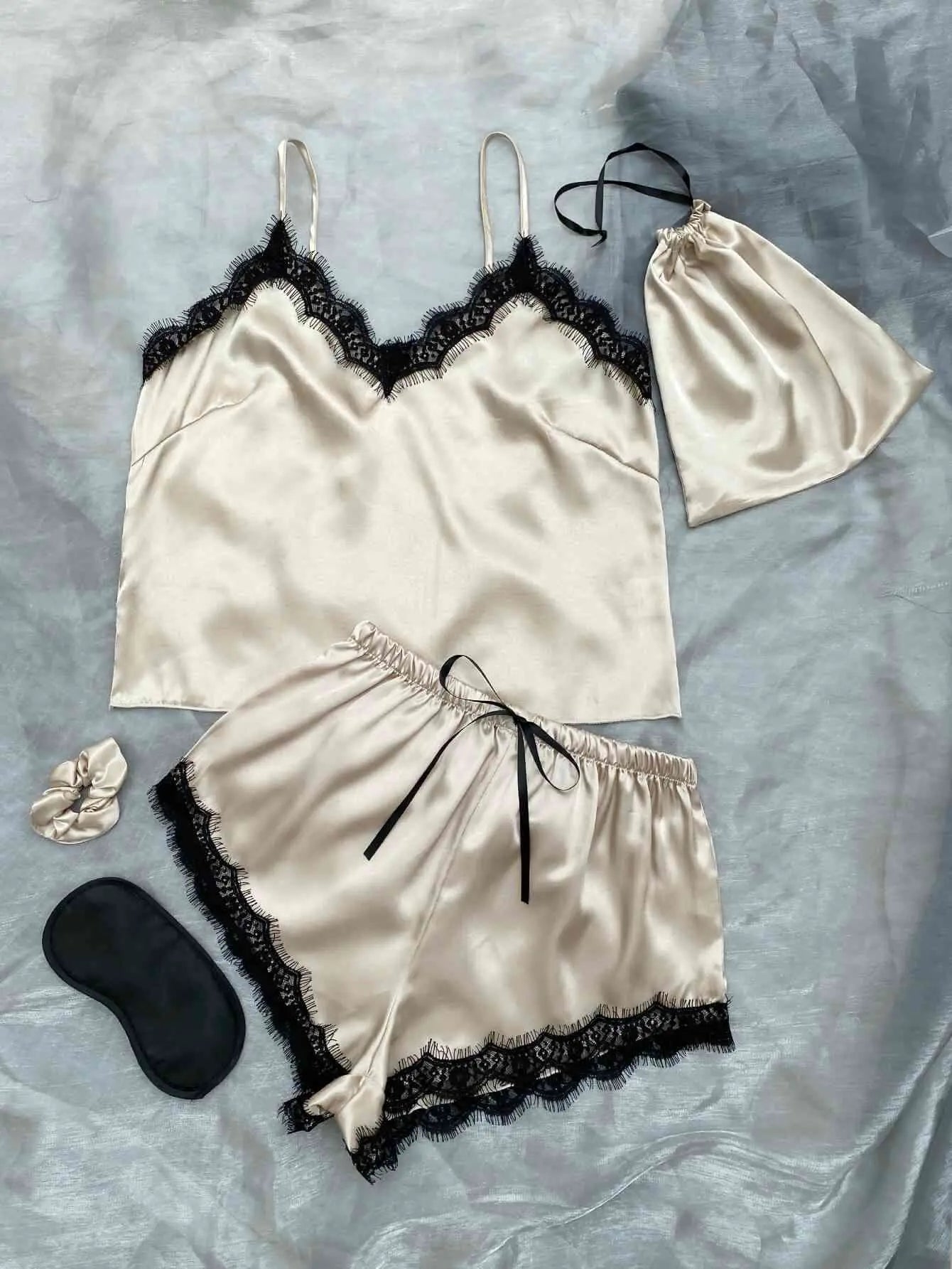 ★ Lace Dreams Pajama Set Supplier