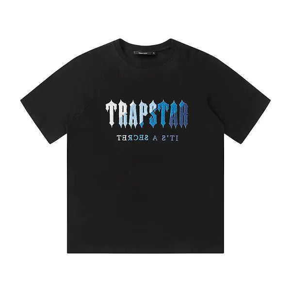 Trapstar T-Shirt + Shorts