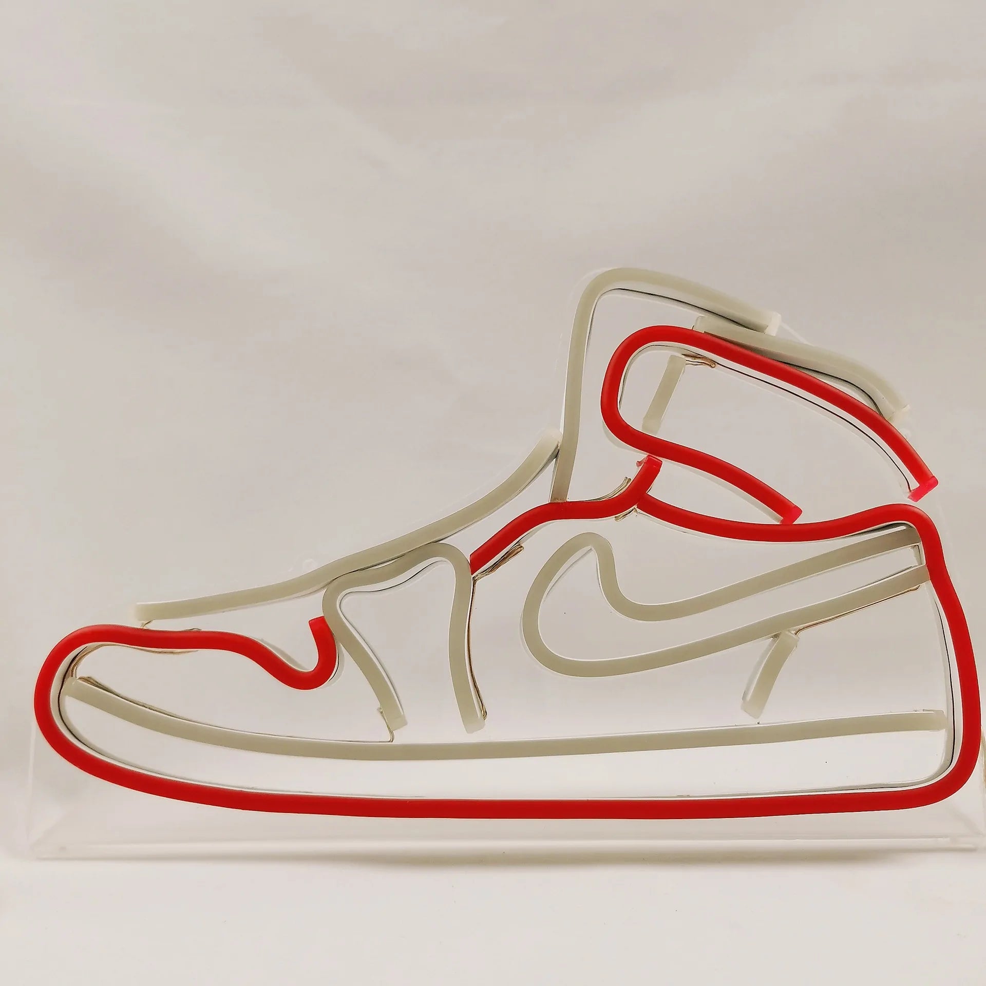 Neon Sneaker Sign Solus™