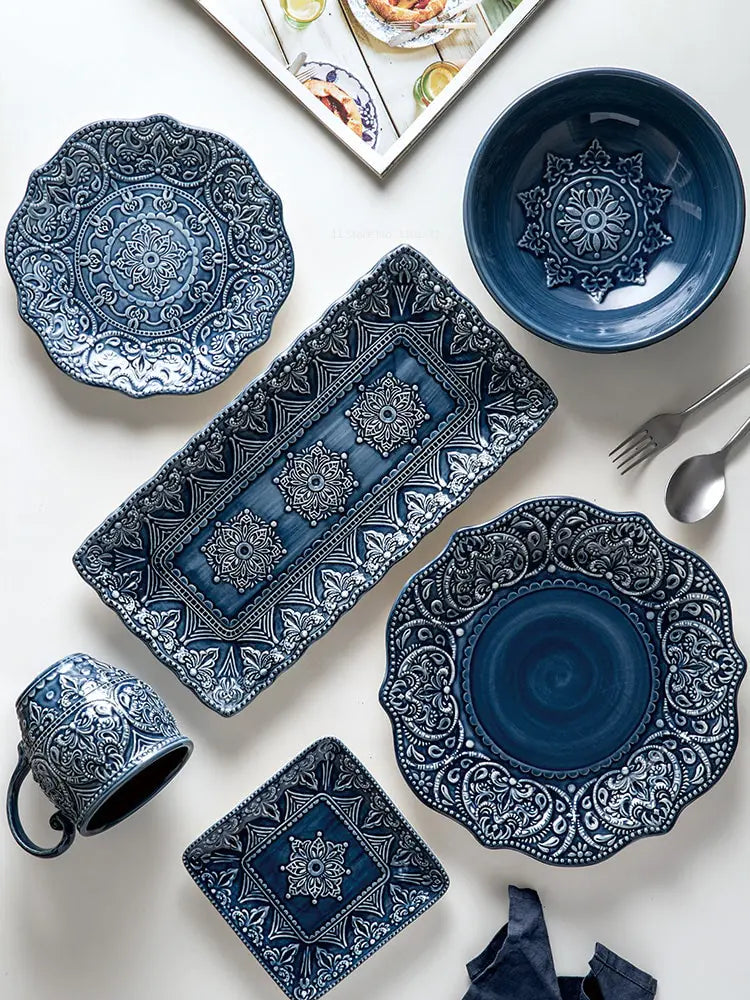 Luxury Blue Pattern Dinner Plates